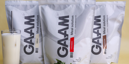 Tre poser med GAAM Meal Solution med ulike smaker